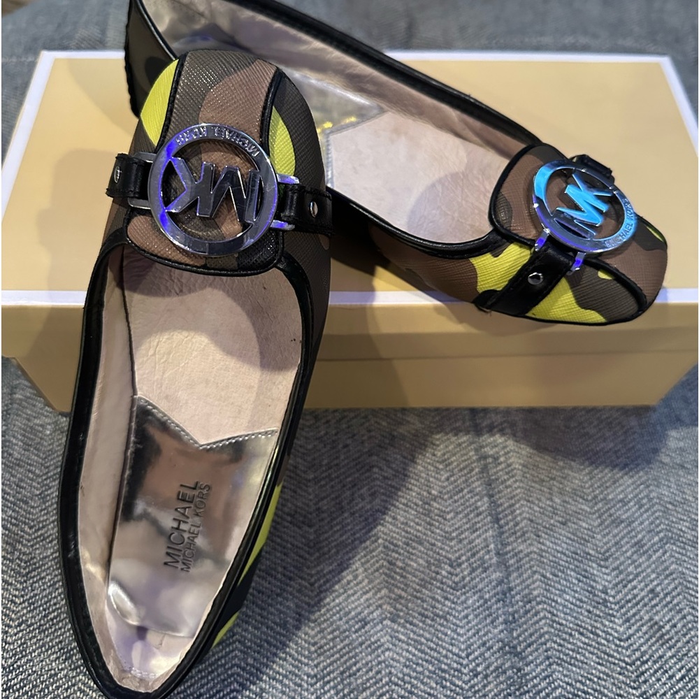 Authentic Michael Kors Fulton Faux Leather Moccasin flats